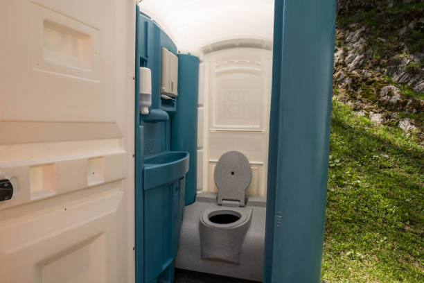 Best VIP or Luxury Restroom Trailers  in Taft, TX